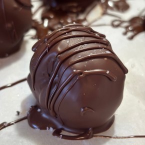 Peanut Butter Oreo&nbsp;Truffles